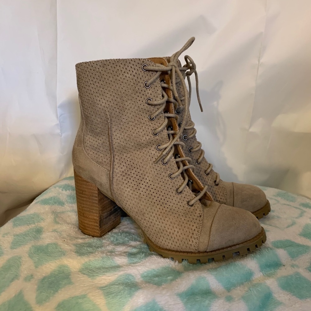 Report Adrian Laser Cut Lug Sole Ankle Boot 8.5